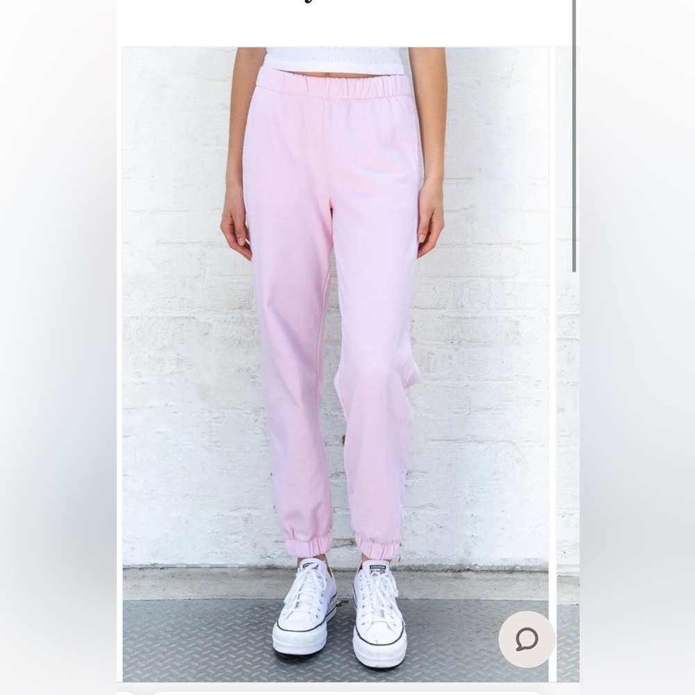 Brandy Melville Rosa sweatpants